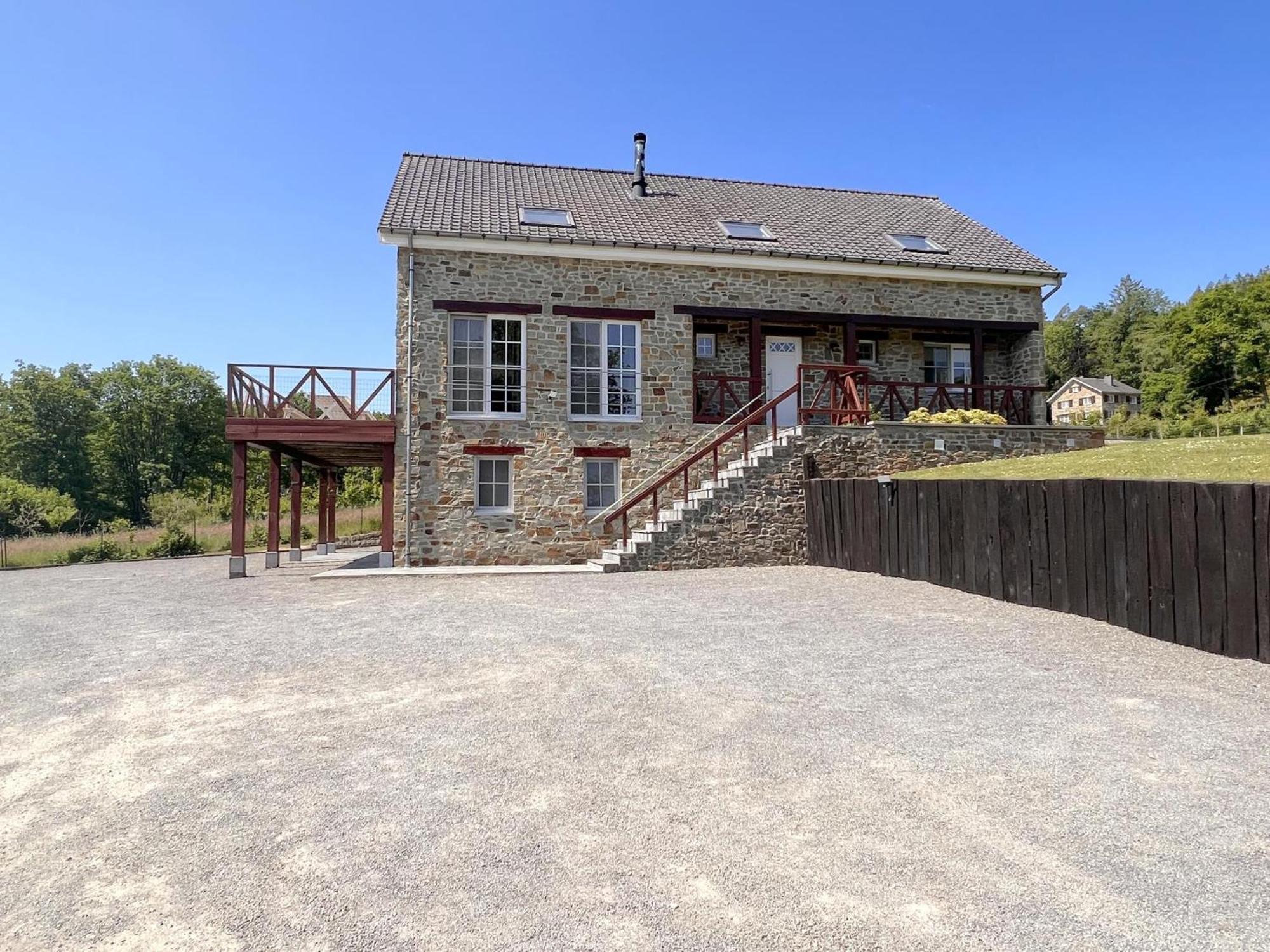 Sur Les Thiers Vakantiehuis Lierneux